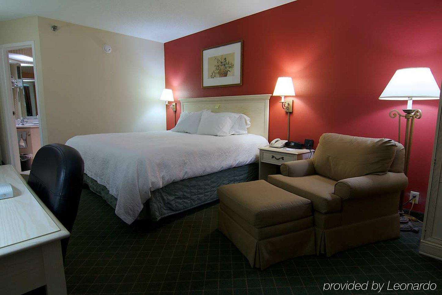 Hampton Inn Winchester-University/ Mall Eksteriør bilde